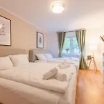 Stay Awesome - Weinberg Residence Comfort In Zentraler Lage